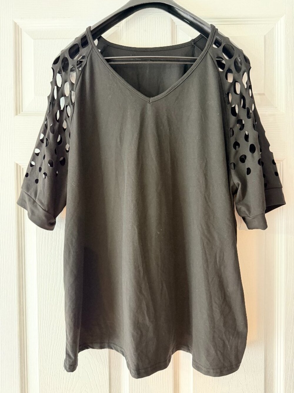 SHEIN Curve Black Laser Cut Sleeve Oversized Top 1XL